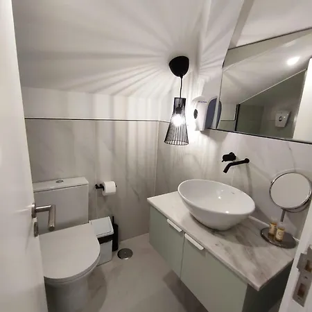 Colours Bairro Alto Apartment *