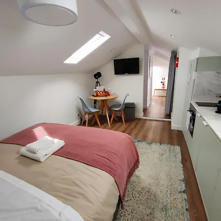 Colours Bairro Alto Apartment Lisbon
