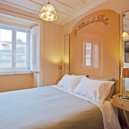 Colours Bairro Alto * Lisbon