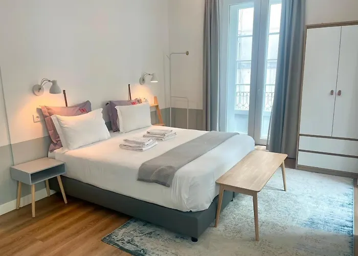 Colours Bairro Alto * Lisboa