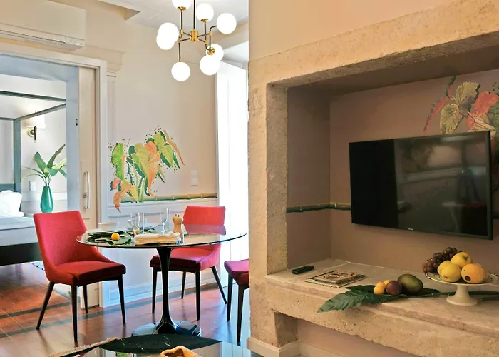 Colours Bairro Alto Apartment