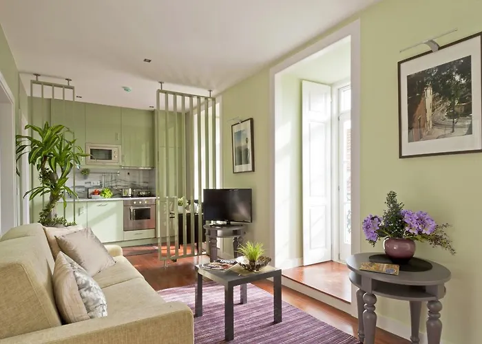 Colours Bairro Alto *