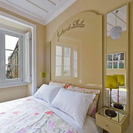 Colours Bairro Alto شقة