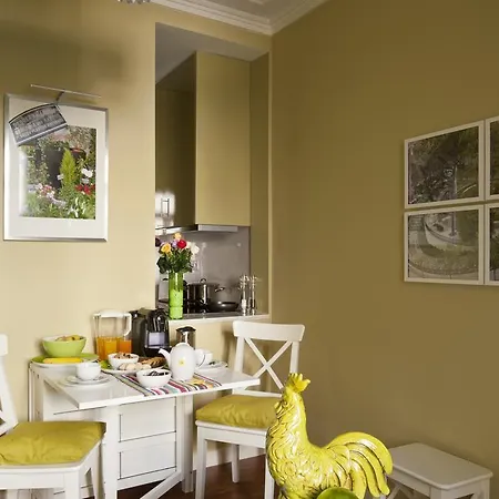 Colours Bairro Alto Apartman *